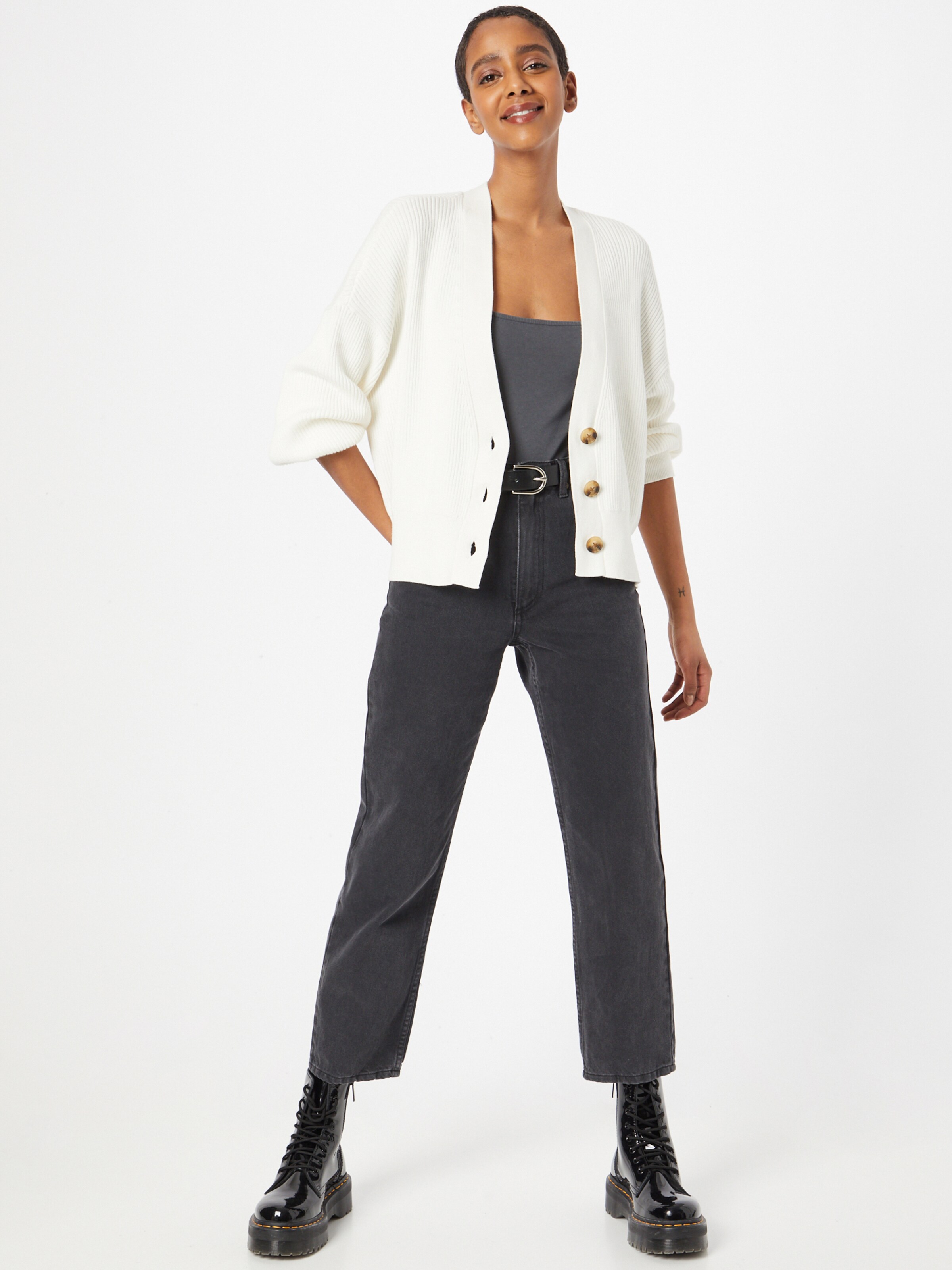 EDC BY ESPRIT Knit Cardigan in White 