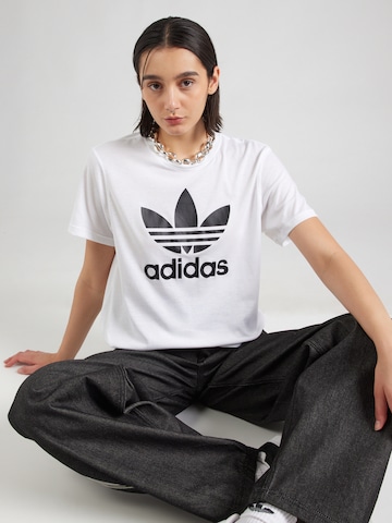 ADIDAS ORIGINALS Shirt in White: front