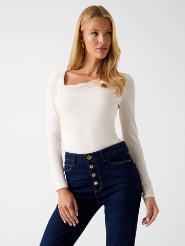 GUESS Shirt in Beige: front