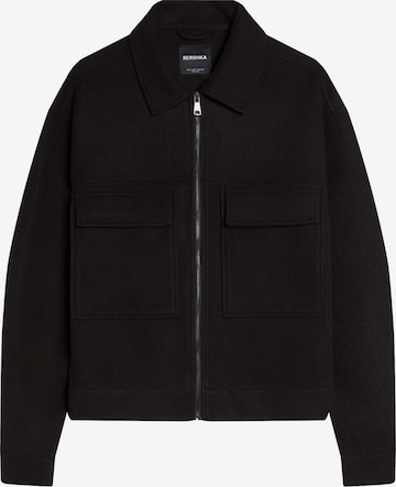 Bershka Přechodná bunda – černá: přední strana