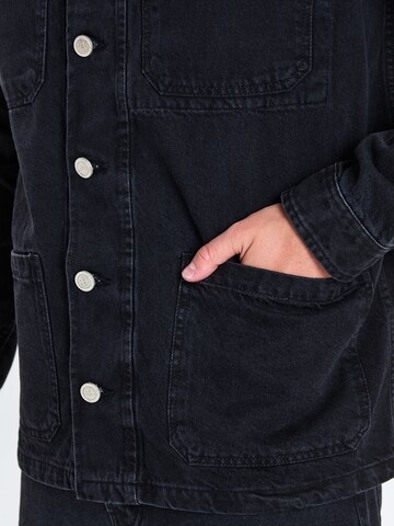 Dxnmxrk Tussenjas 'DxFillip' in Zwart