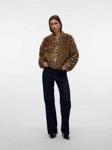 VERO MODA - Chaqueta de invierno en marrón