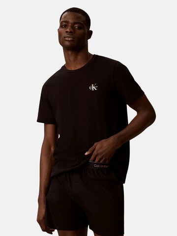 Calvin Klein - Camiseta 'CALVIN KLEIN PRIDE S/S CREW NECK T-SHIRT' en negro: frente