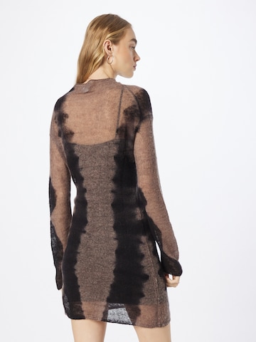 WEEKDAY Knit dress 'Tini' in Brown