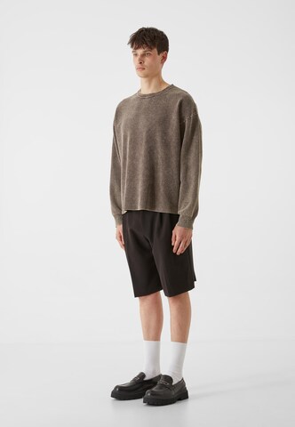 Lost Youth Loose fit Pleat-Front Pants in Black