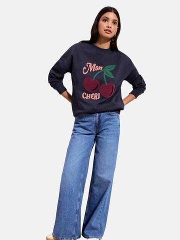 Friends Like These Sweatshirt in Blau: Vorderseite