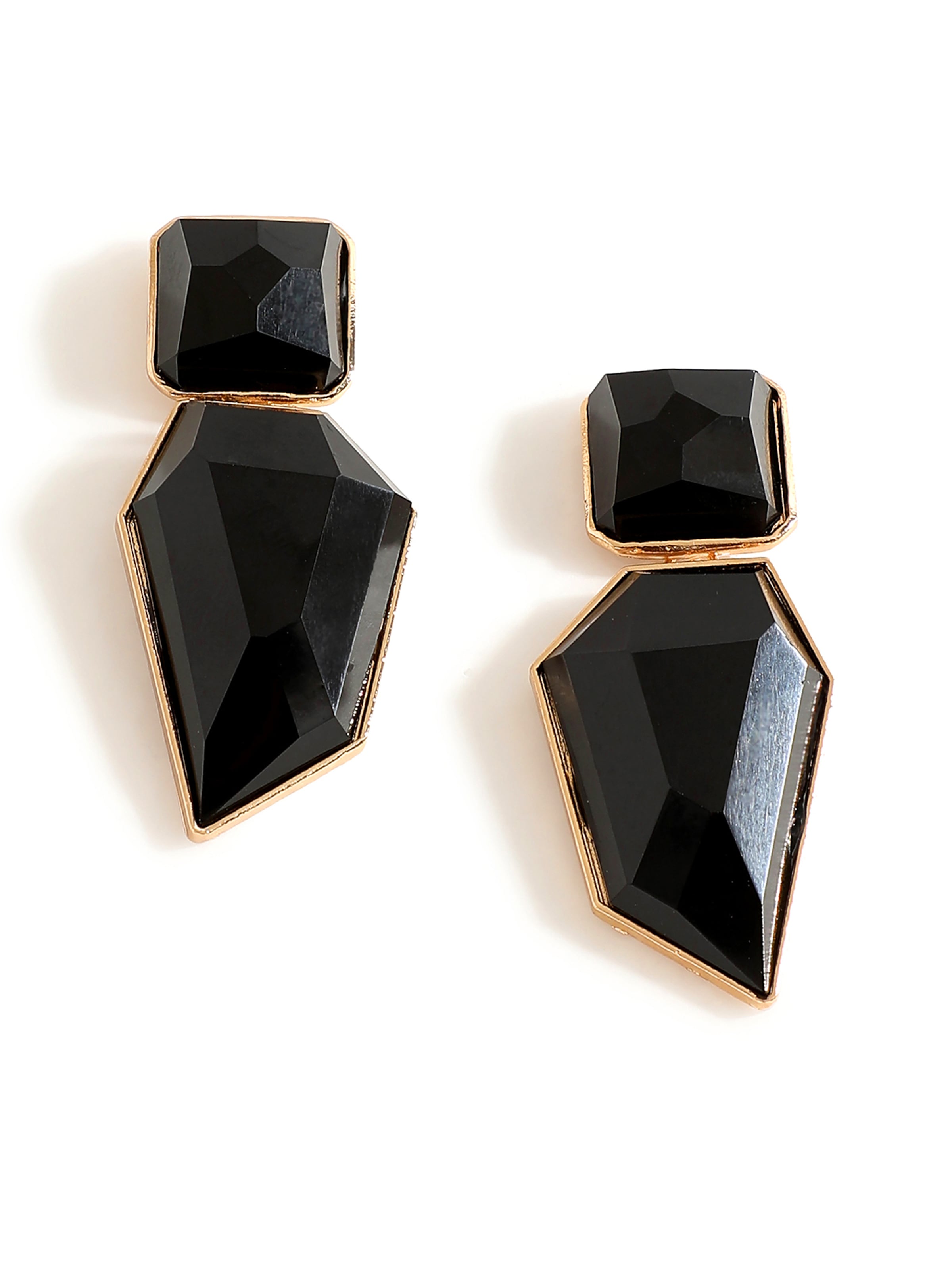 Orecchini 'Jully' di SOHI in nero: frontale