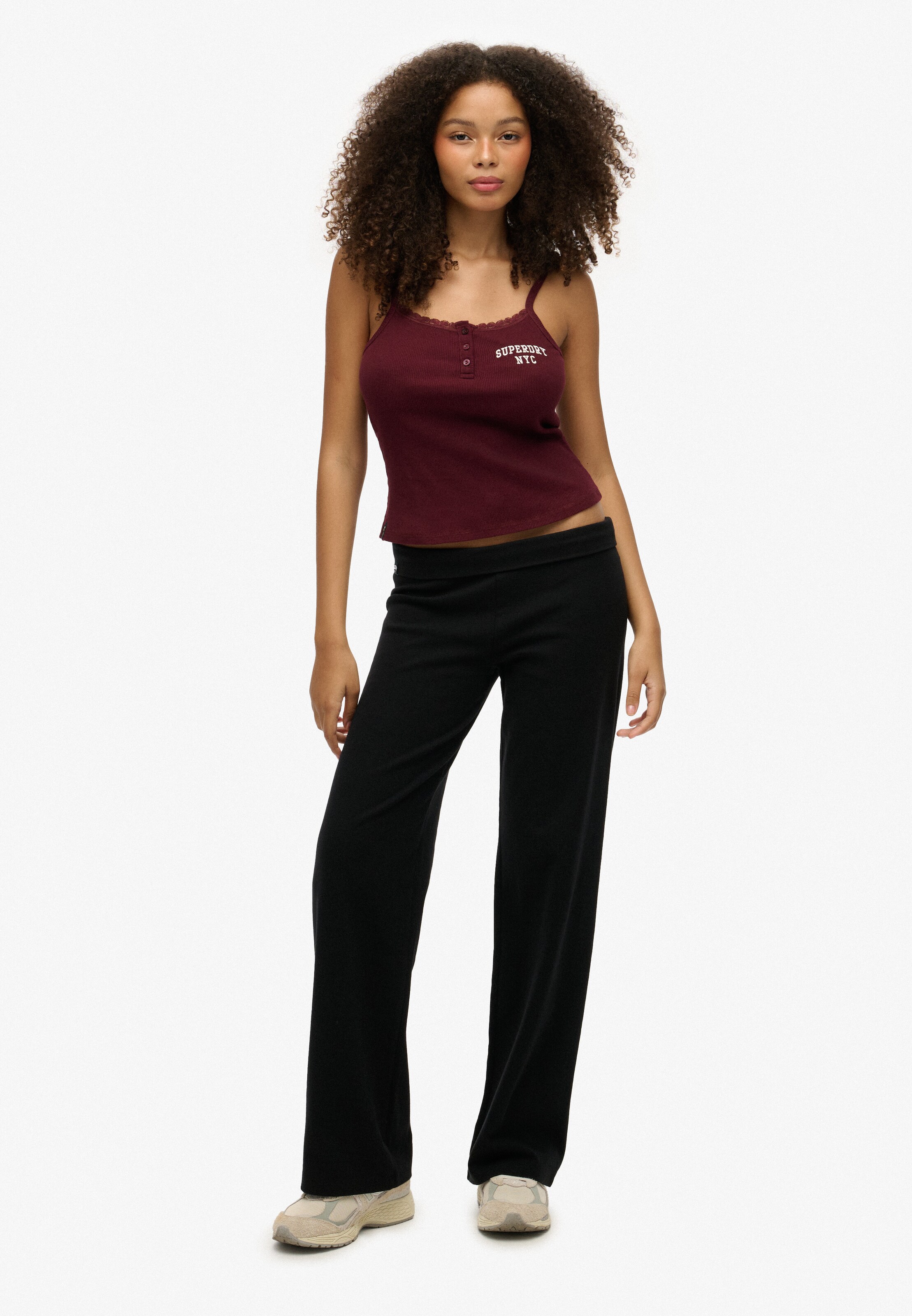 Loosefit Pantalon 'Athletic Essentials' Superdry & Co en noir