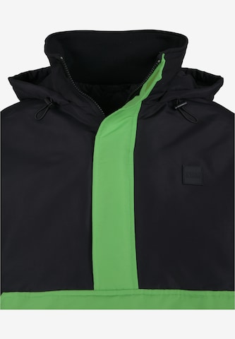Urban Classics Between-Season Jacket in Green