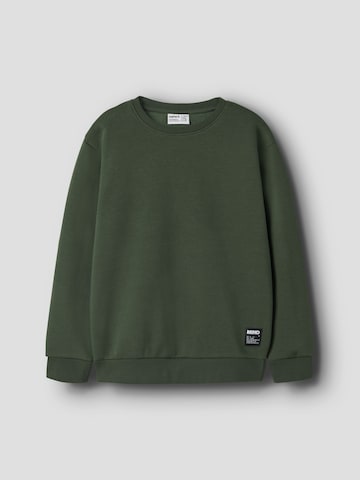 NAME IT - Sudadera en verde