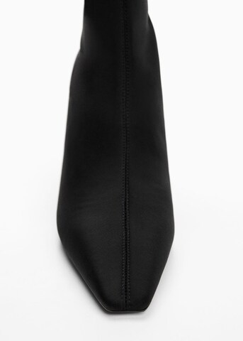 MANGO Stiefelette 'Glo' in Schwarz