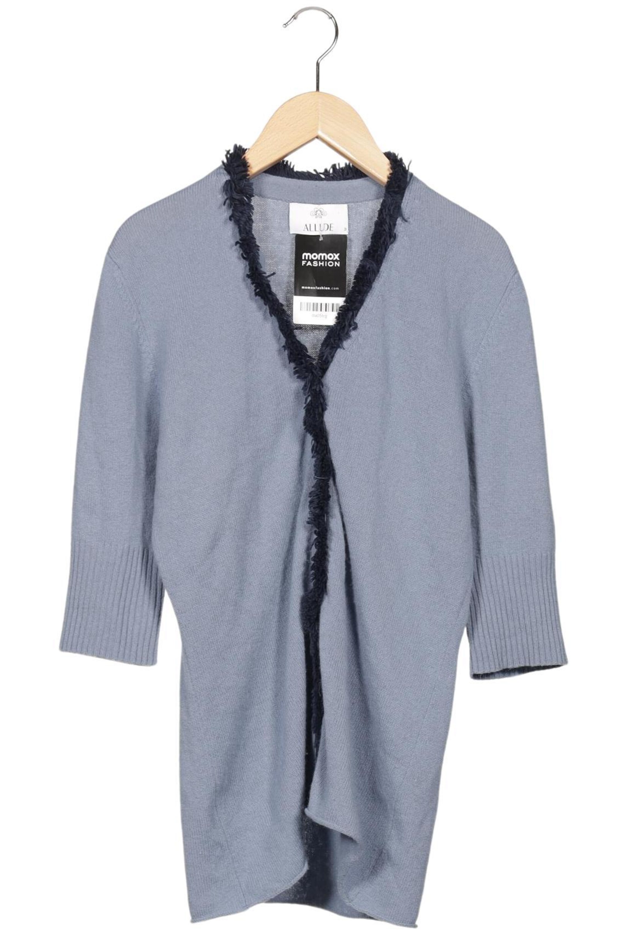 Allude Sweater & Cardigan in M in Blue: front