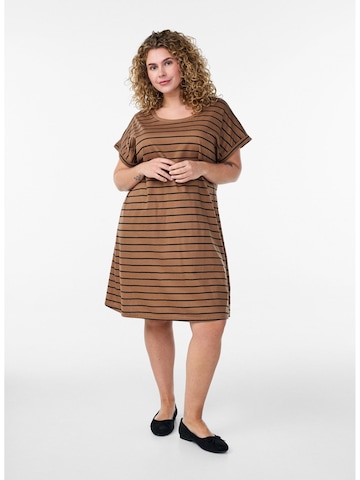 Zizzi Sukienka 'Mbrynn' w kolorze brązowy