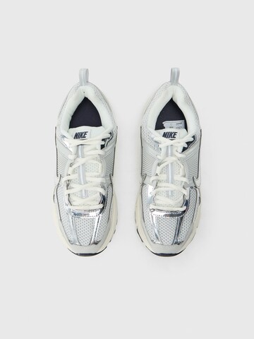 Nike Sportswear Trainers 'VOMERO 5' in Grey
