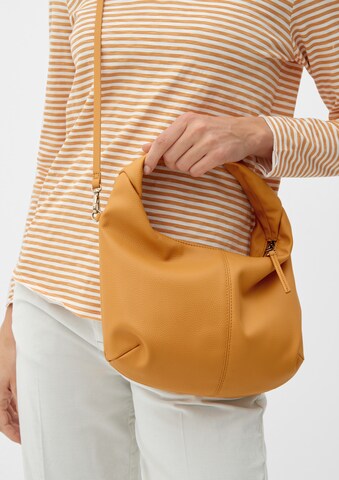 s.Oliver Shoulder Bag in Yellow