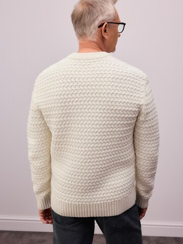 Next Sweater in Beige