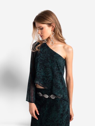 THE-ARE Blouse in Green: front