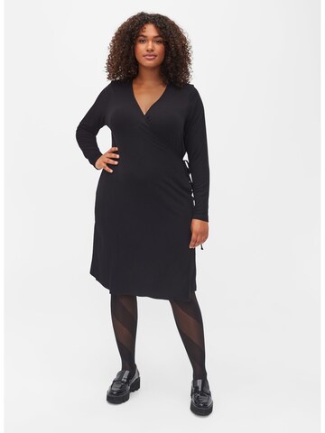 Zizzi Kleid 'VSHAY' in Schwarz