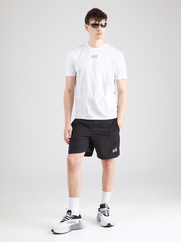 Regular Pantalon de sport EA7 Emporio Armani en noir