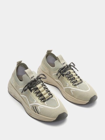 Pull&Bear Sneaker in Beige