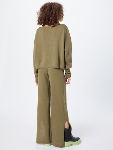 Completo pantalone di Nasty Gal in verde