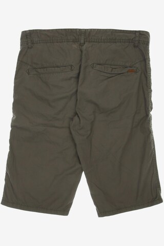 EDC BY ESPRIT Shorts in 33 in Green