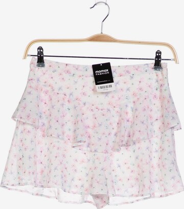 NA-KD Shorts M in Weiß: predná strana