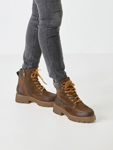 Bottines à lacets Tamaris en marron