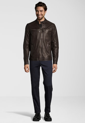 CAPITANO Between-Season Jacket in Brown