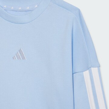 Costum de trening 'Essentials' de la ADIDAS SPORTSWEAR pe albastru