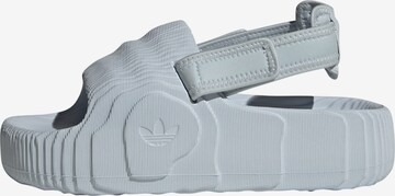 Sandales 'Adilette 22 XLG' ADIDAS ORIGINALS en bleu : devant