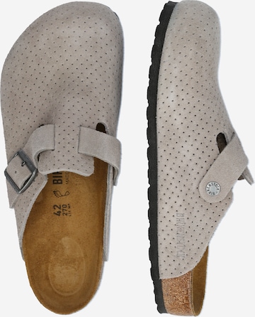 BIRKENSTOCK - Sapato aberto 'Boston' em cinzento