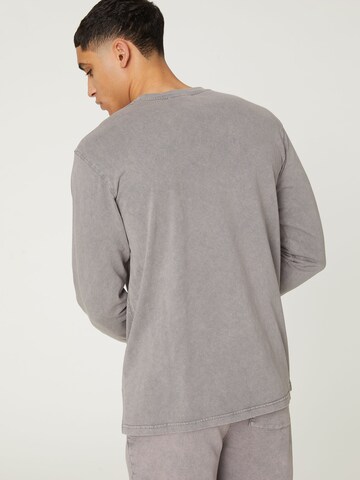 T-Shirt 'Chris' DAN FOX APPAREL en gris