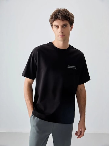 Tommy Life T-Shirts in Schwarz
