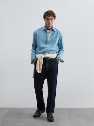Coupe regular Chemise ' ' Scalpers en bleu : devant