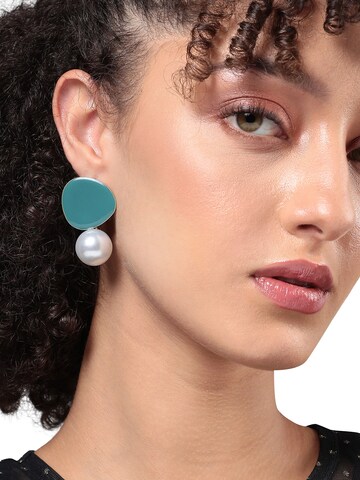 Cercei 'Vandhna' de la SOHI pe verde: față