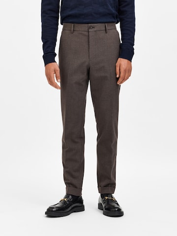 SELECTED HOMME regular Bukser med fals 'Stockholm' i brun: forside