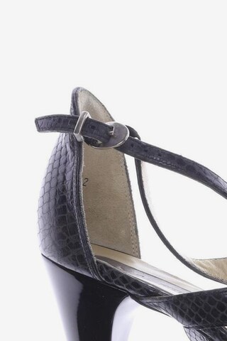 PETER KAISER Sandals & High-Heeled Sandals in 41 in Grey