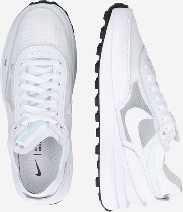 Nike Sportswear - Zapatillas deportivas bajas 'WAFFLE ONE' en blanco