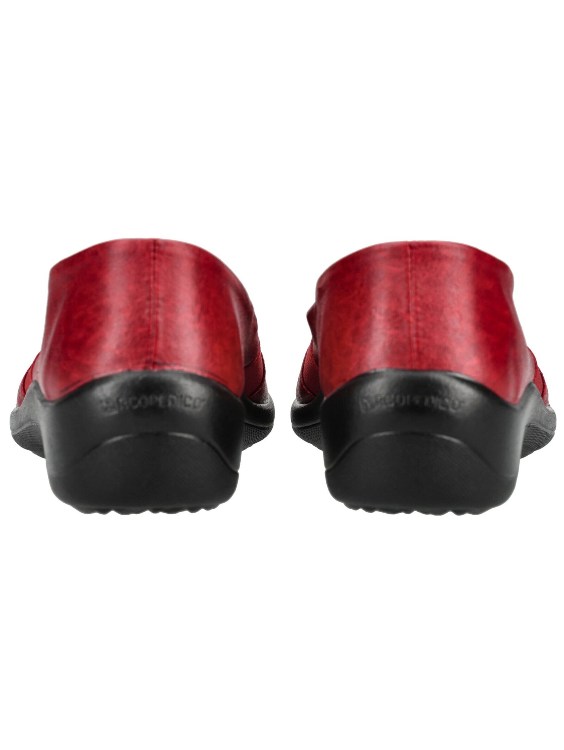 Arcopedico Classic Flats in Red