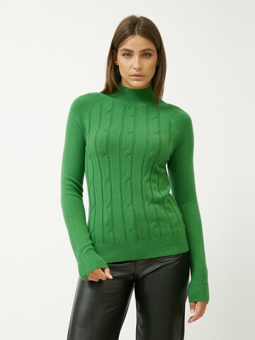 Influencer Sweater in Green: front