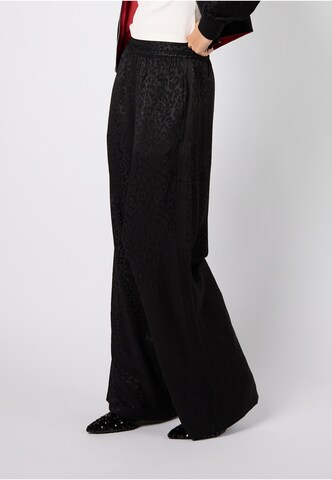 Wide leg Pantaloni 'Saela' di OH APRIL in nero