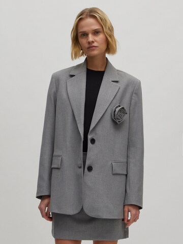 Blazer 'Kainoa' di EDITED in grigio: frontale