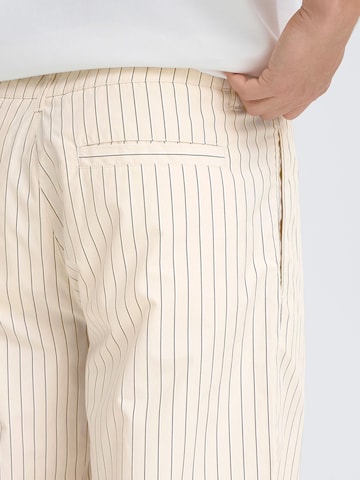 Loosefit Pantaloni chino ' SDAlann Striped Pleated ' di !Solid in beige