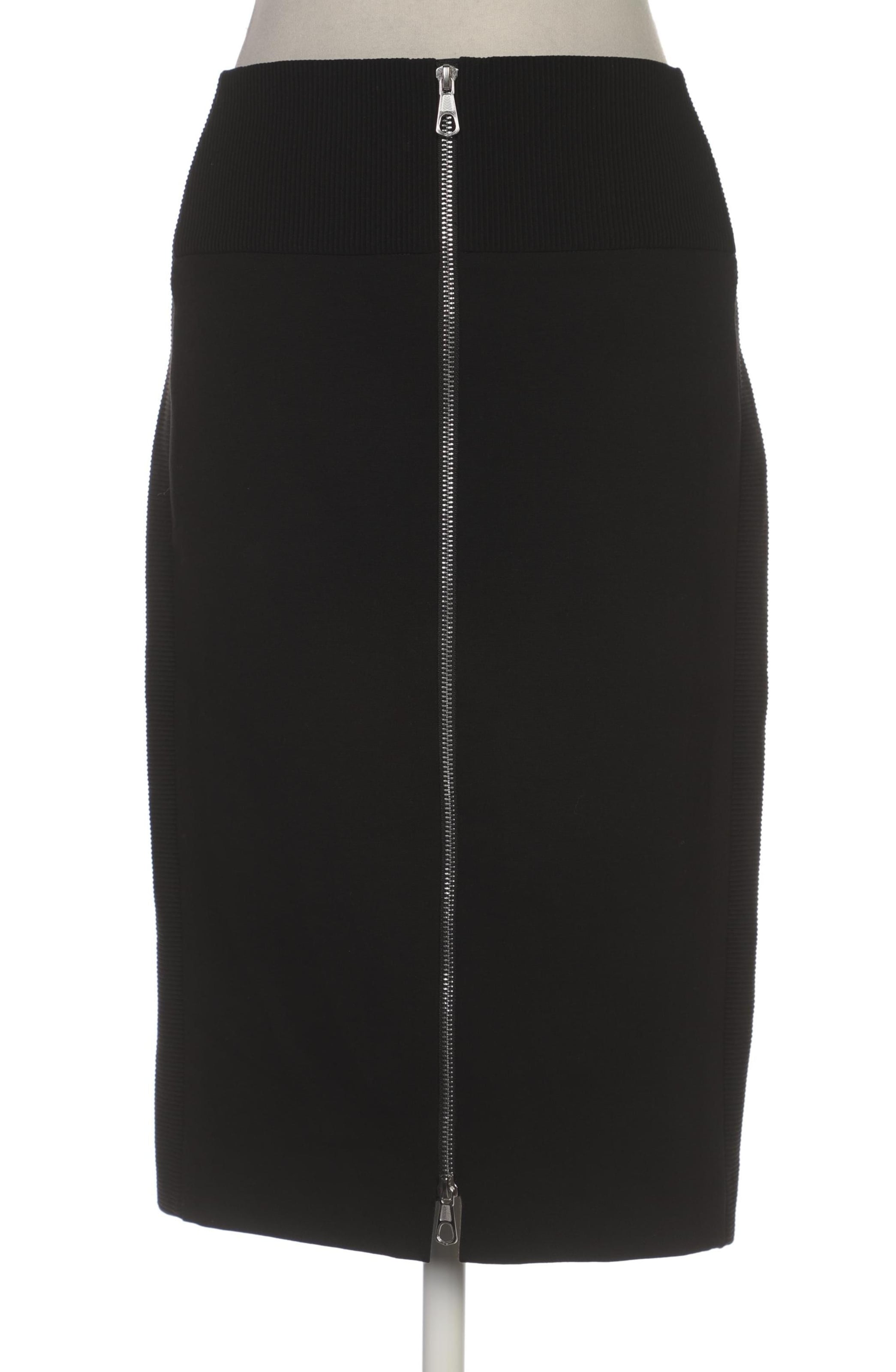 SET Skirt in L in Black: front