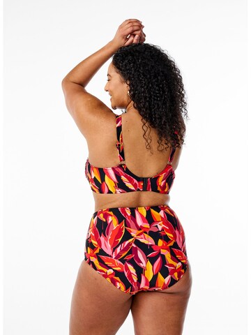 Slip bikini 'Stella' di Swim by Zizzi in rosso