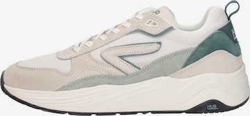 Baskets basses 'Glide S43' HUB en blanc : devant