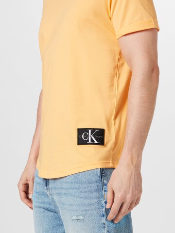 Calvin Klein Jeans - Camiseta en naranja
