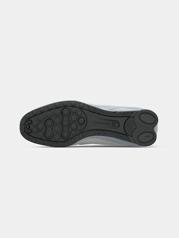 Baskets basses 'SHOX Z' Nike Sportswear en argent