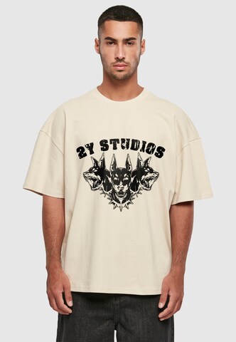 T-Shirt 'Dobermann' 2Y Studios en beige : devant